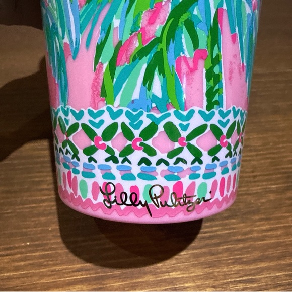 Lilly Pulitzer Tropical Pink gold lid Tumbler with pink Straw - Picture 3 of 8